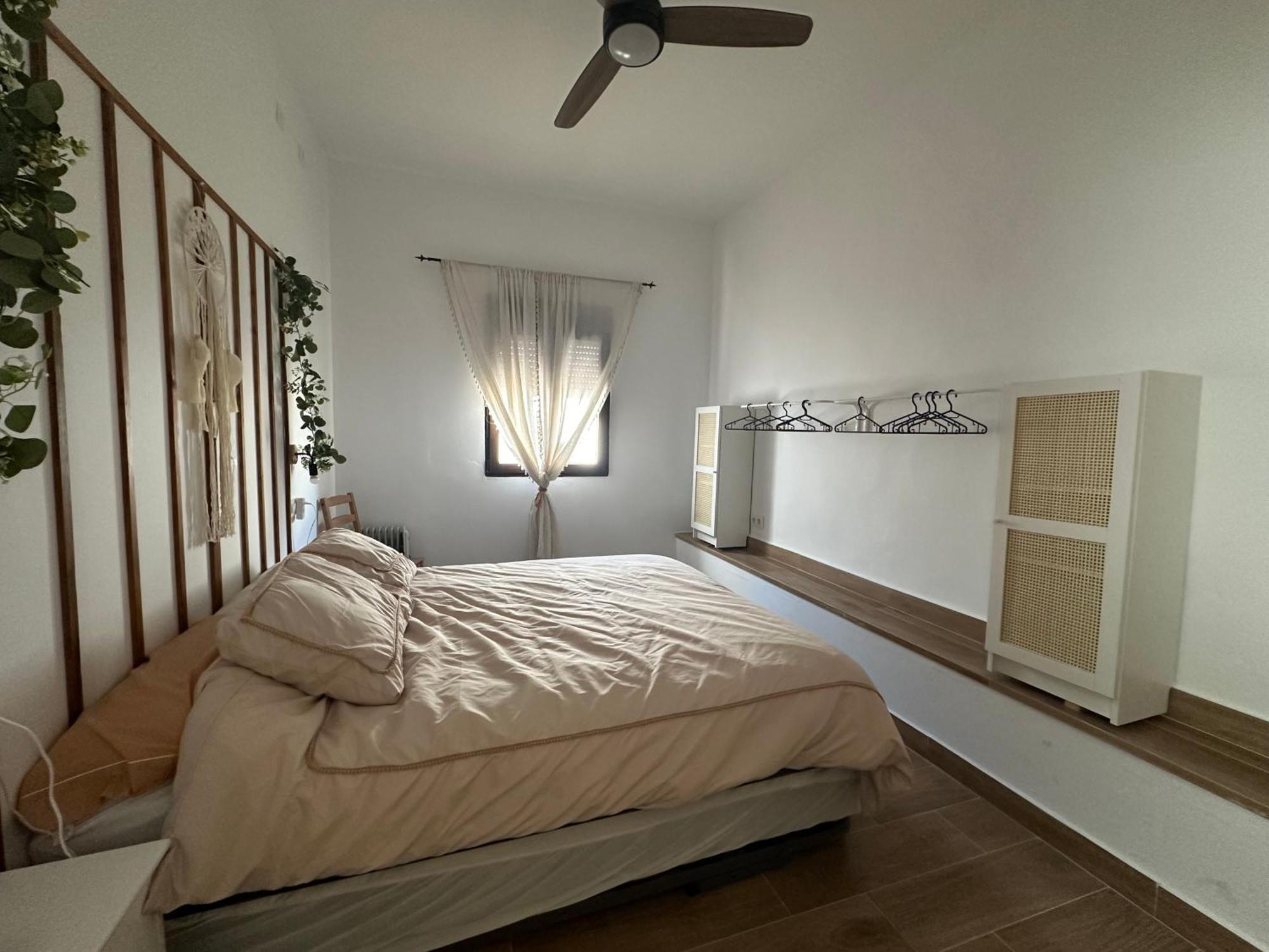 Casa Almasana 6 *